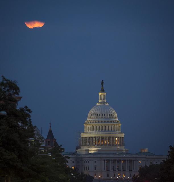 Supermoon over US Capitol