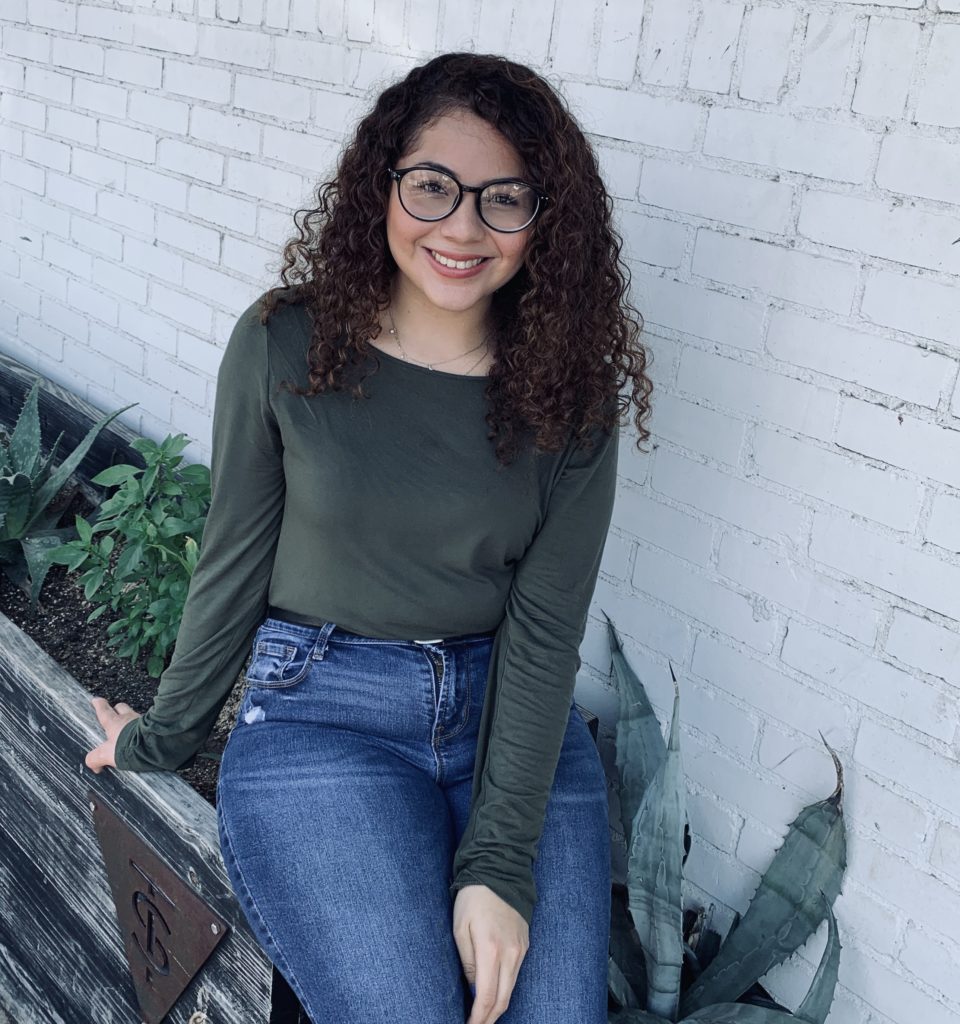 CEC welcomes Angie Chicas as our Marketing Intern