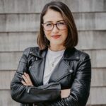 Ana Bueno Headshot